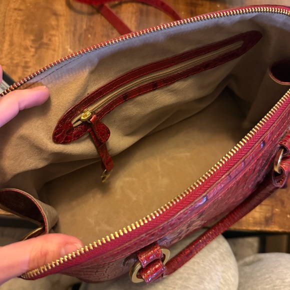 BRAHMIN | Duxbury Satchel in Croc-Embossed Leather - Picture 9 of 13